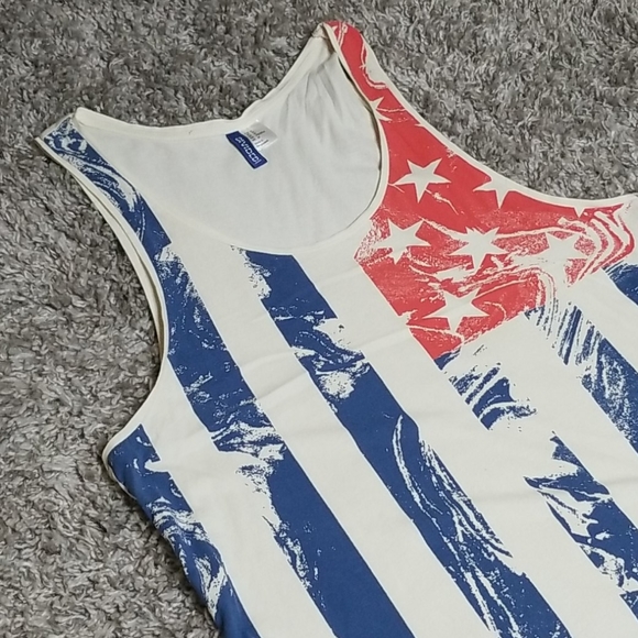EUC🔥 H&M/Divided USA Flag Tank Top/ A-Shirt - Picture 2 of 4